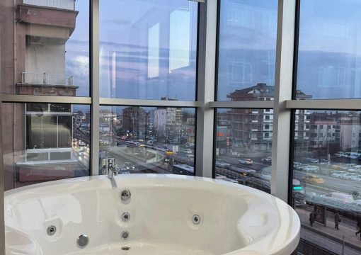 Yuvarlak Jakuzili Premium Suite