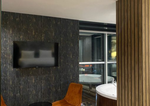 Yuvarlak Jakuzili Premium Suite